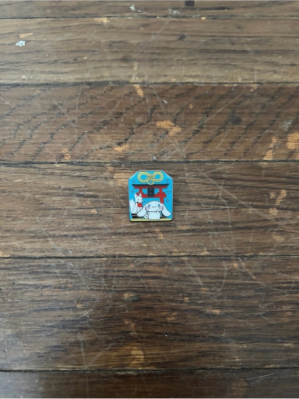 cinnamoroll pin